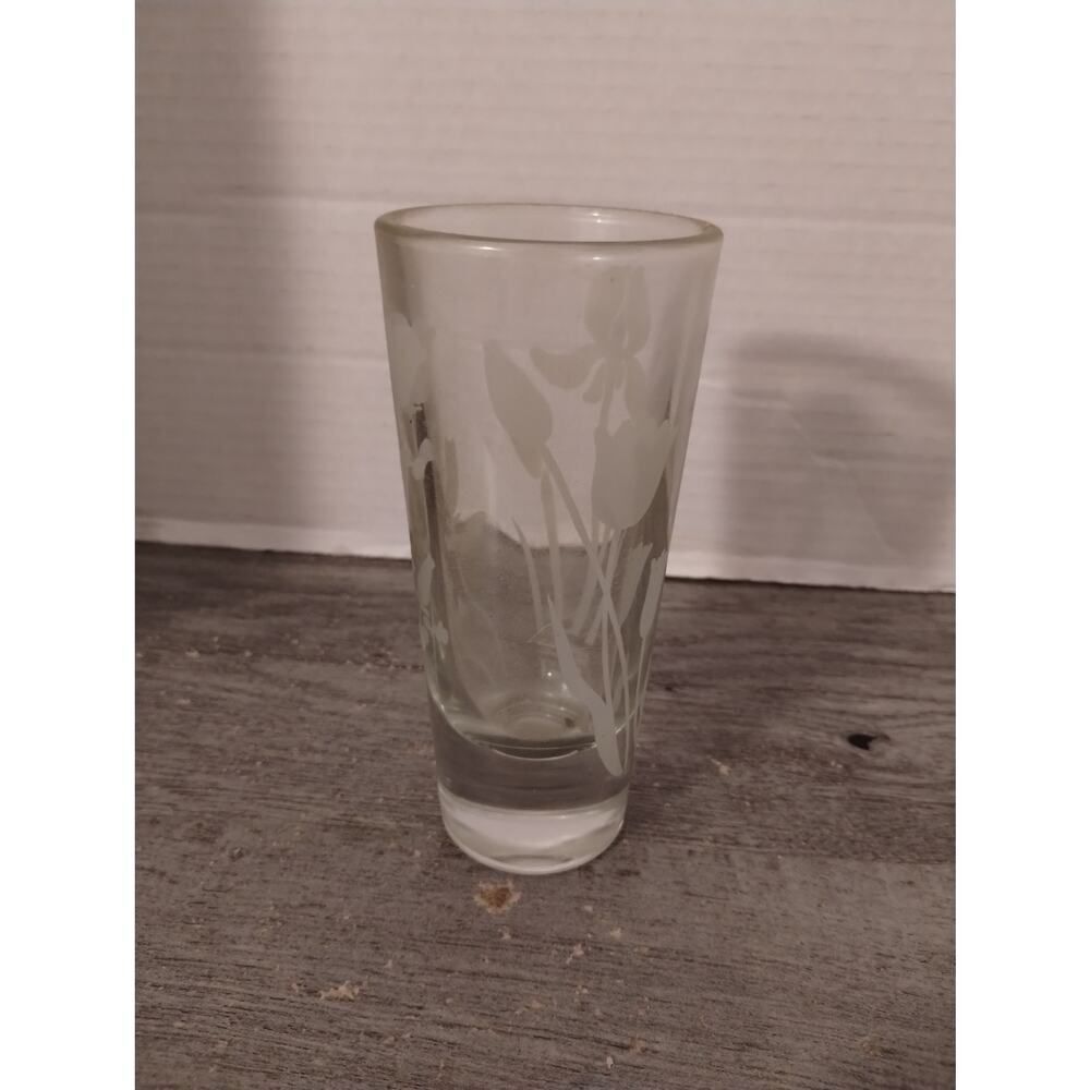 1999 Bath & Body Work Body Splash in Glass Tulip Vase Limited Edition